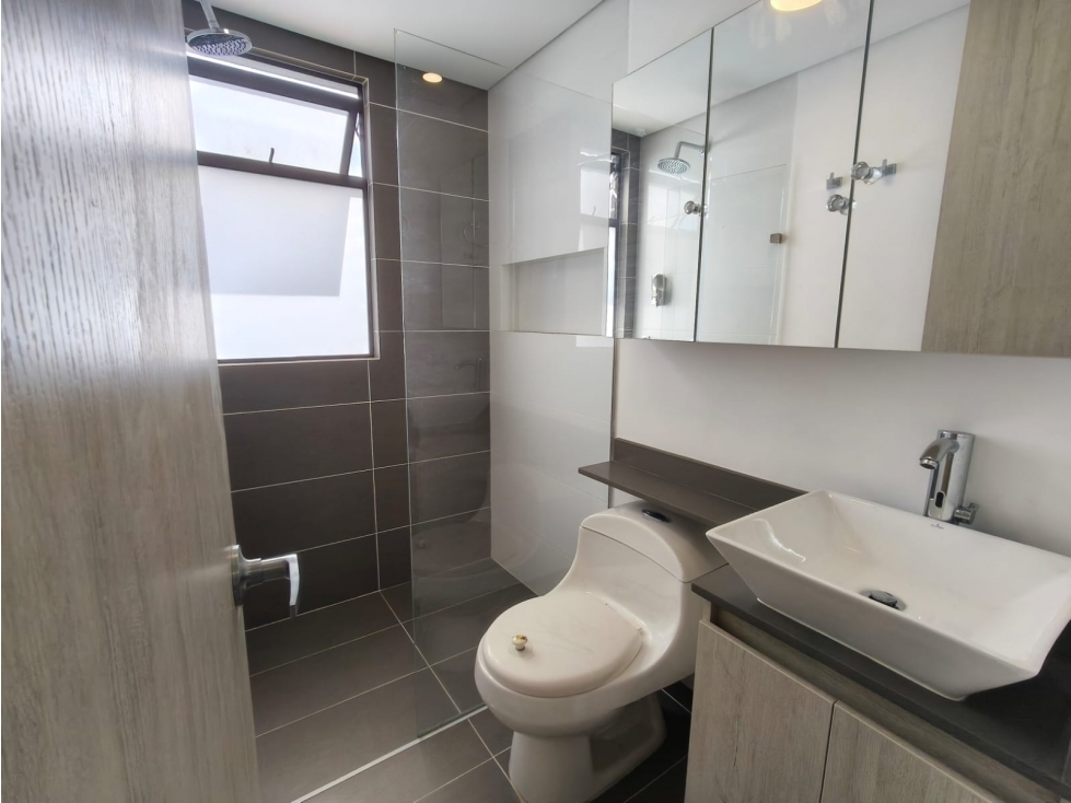 Apartamento en venta en El Portal, Envigado · foto 16 de 24