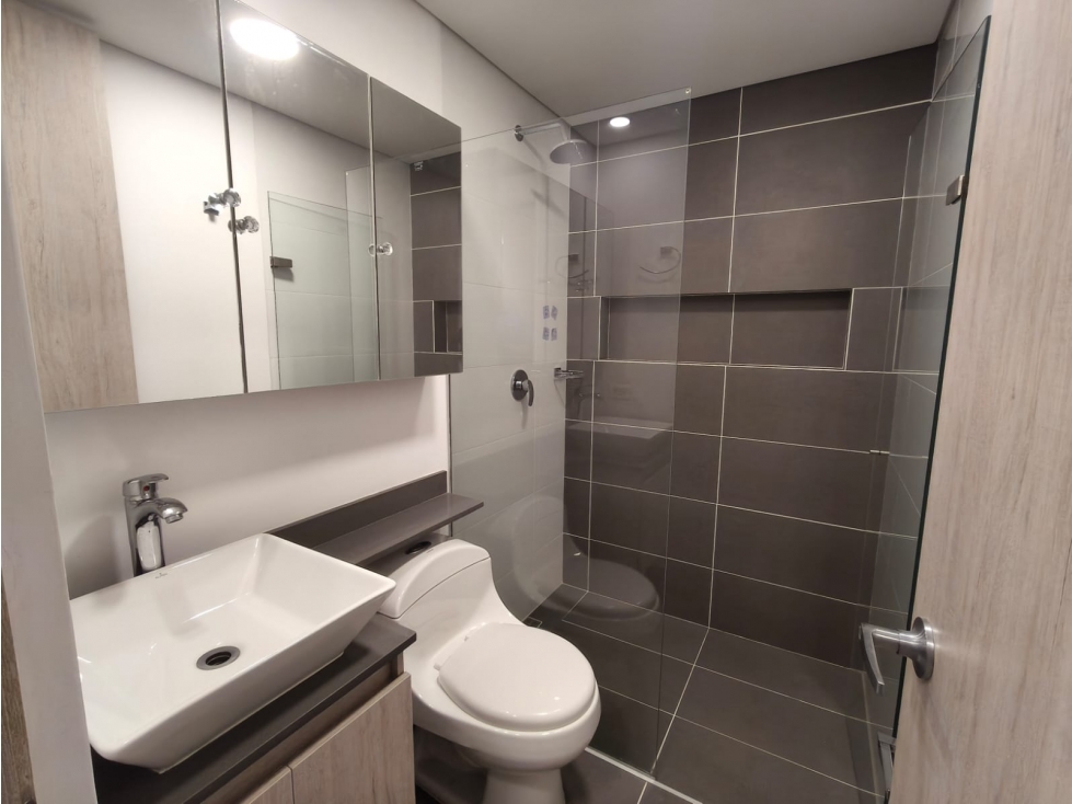 Apartamento en venta en El Portal, Envigado · foto 20 de 24