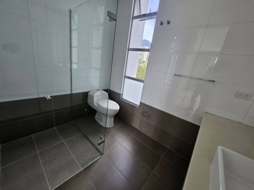 Apartamento en arriendo en El Campestre, Medellín · foto 23 de 24