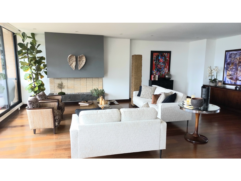 Apartamento en venta en Vereda Suba Naranjos, Bogotá · foto 2 de 24