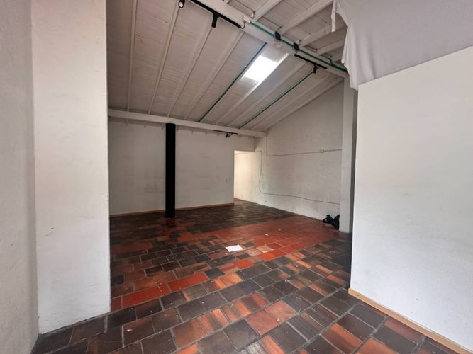 Local en arriendo en Patio Bonito, Medellín, 110 m² · foto 6 de 10