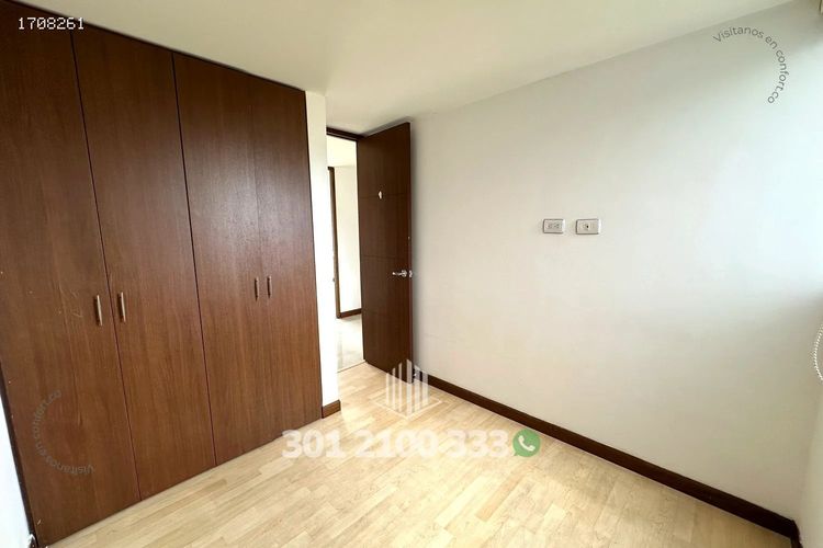 Apartamento de 3 alcobas en arriendo en Loma Del Indio, Medellín, 84 m² · foto 10 de 24