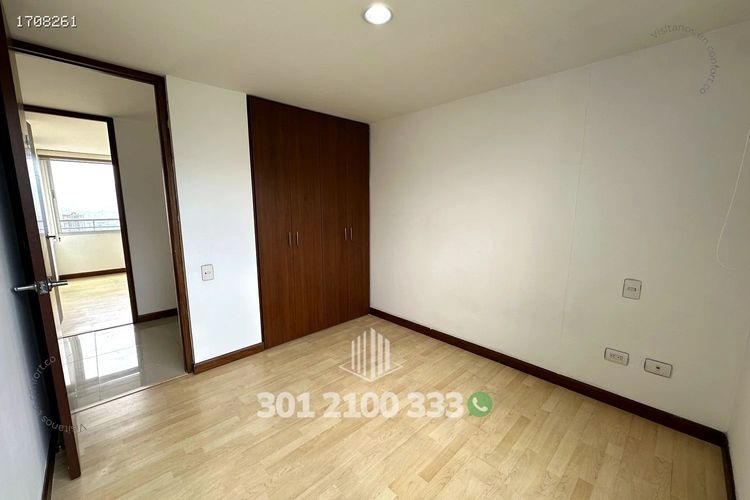 Apartamento de 3 alcobas en arriendo en Loma Del Indio, Medellín, 84 m² · foto 13 de 24