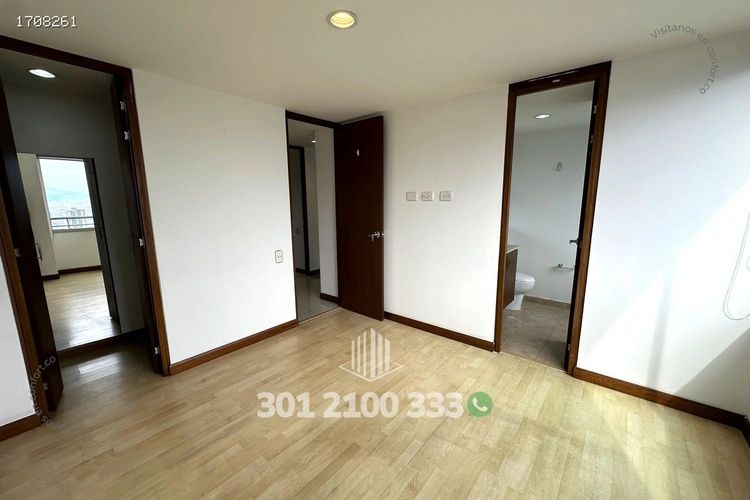 Apartamento de 3 alcobas en arriendo en Loma Del Indio, Medellín, 84 m² · foto 18 de 24