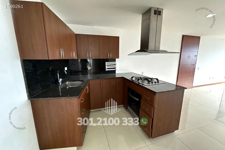 Apartamento de 3 alcobas en arriendo en Loma Del Indio, Medellín, 84 m² · foto 6 de 24