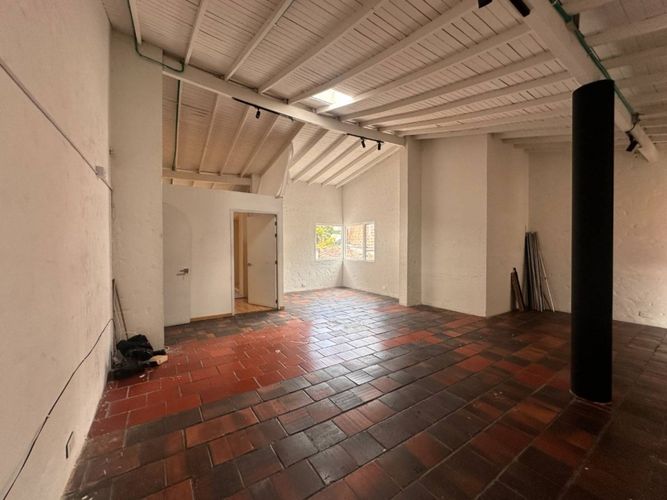 Local en arriendo en Patio Bonito, Medellín, 250 m² · foto 8 de 21