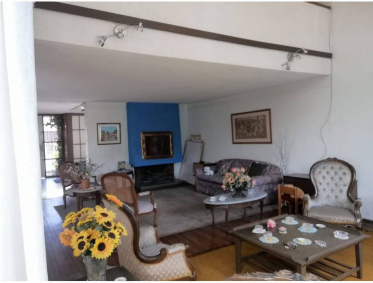 Casa en venta en La Castellana, Bogotá · foto 3 de 20