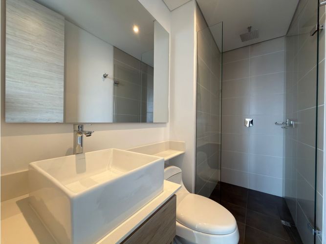 Apartaestudio en venta en Los Balsos, Medellín, 68 m² · foto 9 de 14