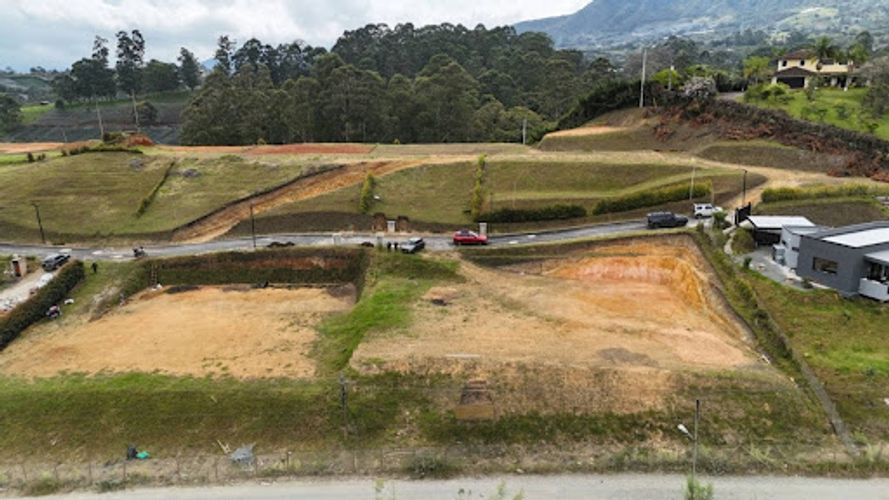 Lote en venta en El Carmen De Viboral, El Carmen de Viboral, 1580 m² · foto 3 de 10