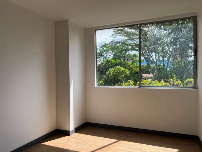 Apartamento de 3 alcobas en arriendo en Cumbres, Envigado, 90 m² · foto 13 de 17