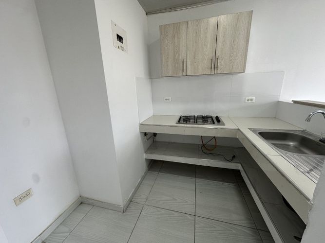 Edificio en venta en Las Delicias, Cali, 270 m² · foto 4 de 11