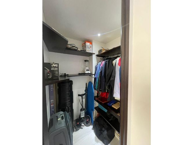 Apartaestudio en venta en Chico Norte, Bogotá, 51 m² · foto 7 de 18