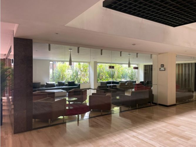 Apartaestudio en venta en Chico Norte, Bogotá, 51 m² · foto 8 de 18