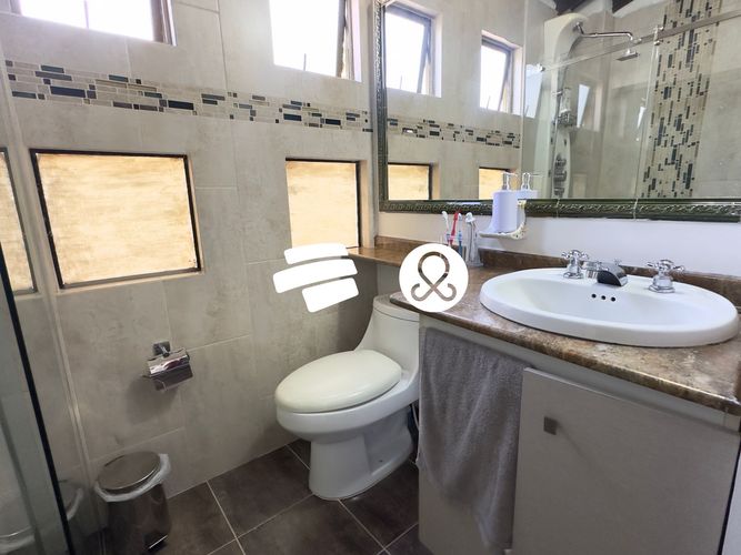 Casa de 3 alcobas en venta en Las Lomitas, Sabaneta, 125 m² · foto 2 de 16