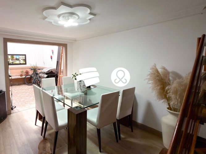 Casa de 4 alcobas en venta en Milan - Vallejuelos, Envigado, 113 m² · foto 3 de 18