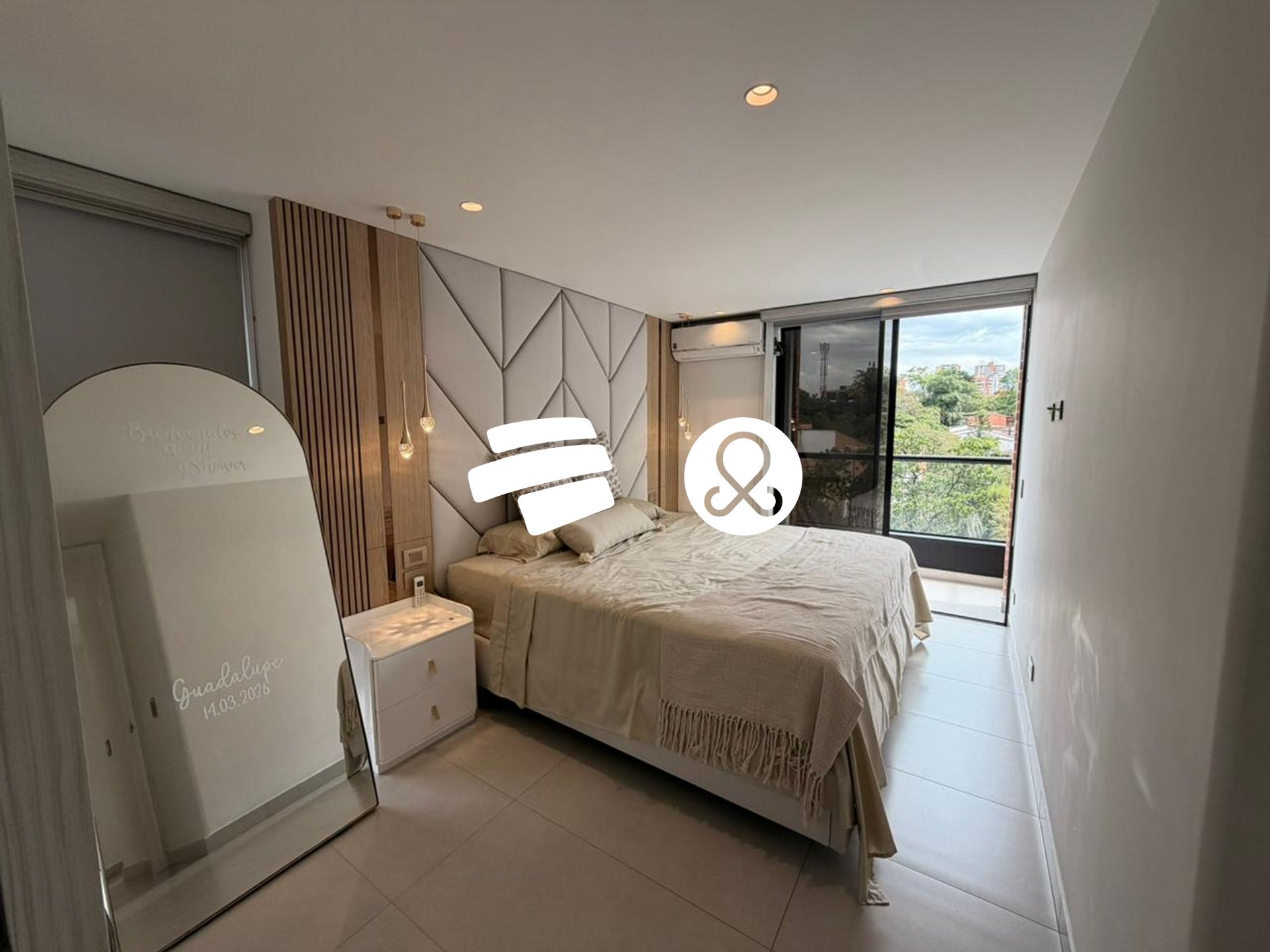 Apartamento en venta en Zona Centro, Envigado · foto 3 de 8