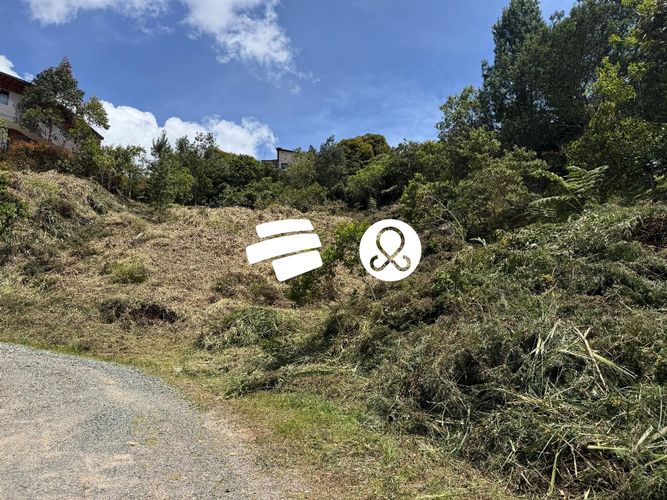 Lote en venta en Zona Centro, Envigado, 1748 m² · foto 2 de 8