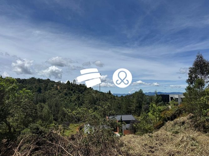 Lote en venta en Zona Centro, Envigado, 1748 m² · foto 3 de 8