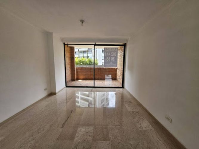 Apartamento de 3 alcobas en arriendo en La Calera, Medellín, 145 m² · foto 3 de 24