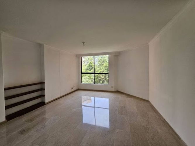 Apartamento de 3 alcobas en arriendo en La Calera, Medellín, 145 m² · foto 4 de 24