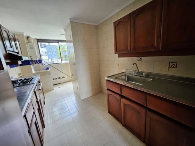 Apartamento de 3 alcobas en arriendo en La Calera, Medellín, 145 m² · foto 7 de 24