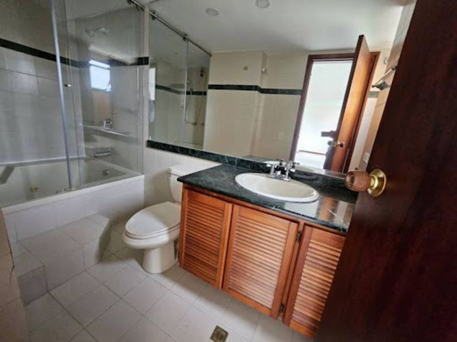 Apartamento de 3 alcobas en arriendo en La Calera, Medellín, 145 m² · foto 17 de 24