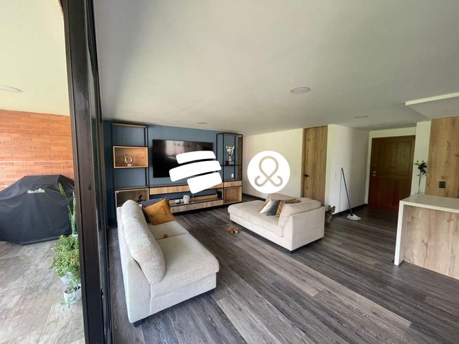 Apartamento de 3 alcobas en venta en El Tesoro, Medellín, 127 m² · foto 5 de 13