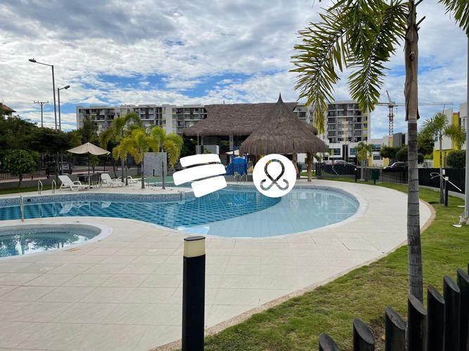 Casa de 3 alcobas en venta en Ricaurte, 126 m² · foto 2 de 24