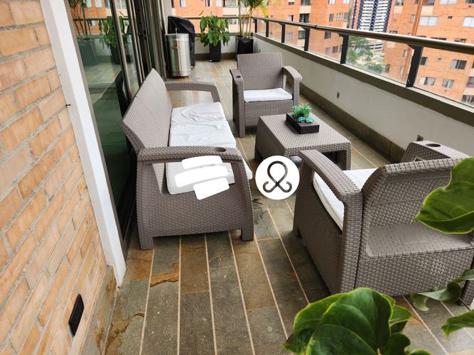 Apartamento de 3 alcobas en venta en Las Lomitas, Sabaneta, 254 m² · foto 9 de 24