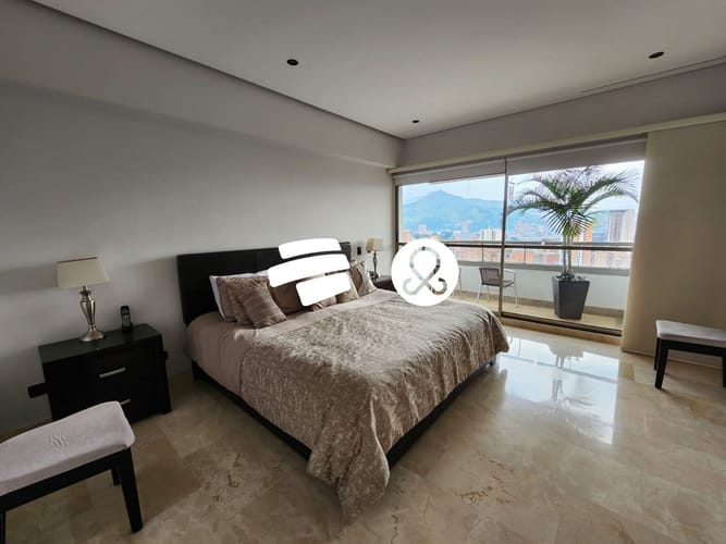 Apartamento de 3 alcobas en venta en Las Lomitas, Sabaneta, 254 m² · foto 22 de 24