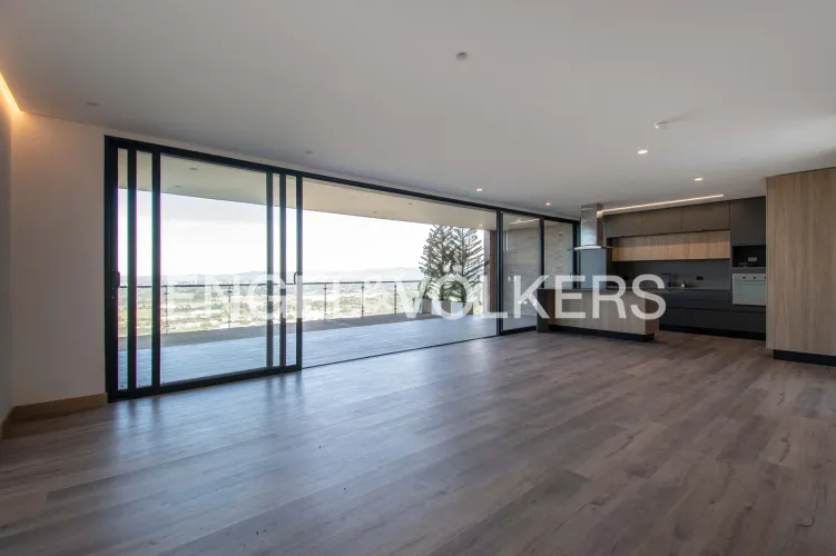 Casa de 3 alcobas en venta en La Quiebra, Rionegro, 286 m² · foto 2 de 15