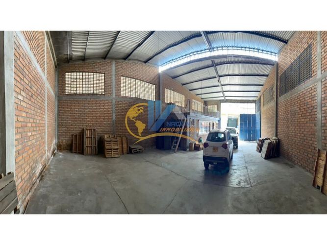 Bodega en arriendo en La Esmeralda, Bucaramanga, 350 m² · foto 3 de 11