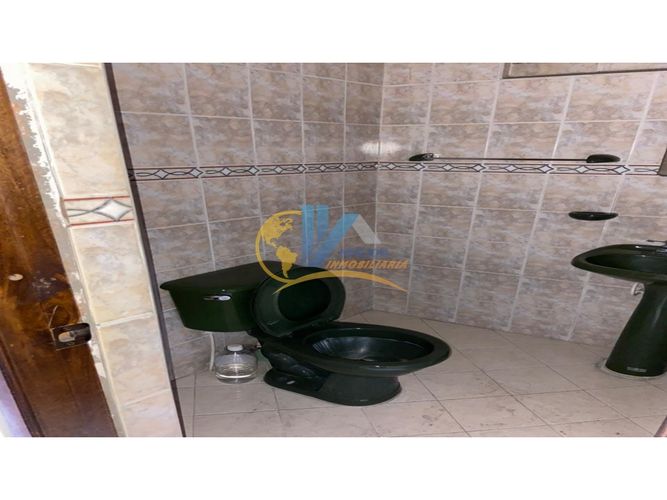 Bodega en arriendo en La Esmeralda, Bucaramanga, 350 m² · foto 8 de 11