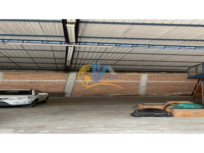 Bodega en arriendo en La Esmeralda, Bucaramanga, 350 m² · foto 11 de 11
