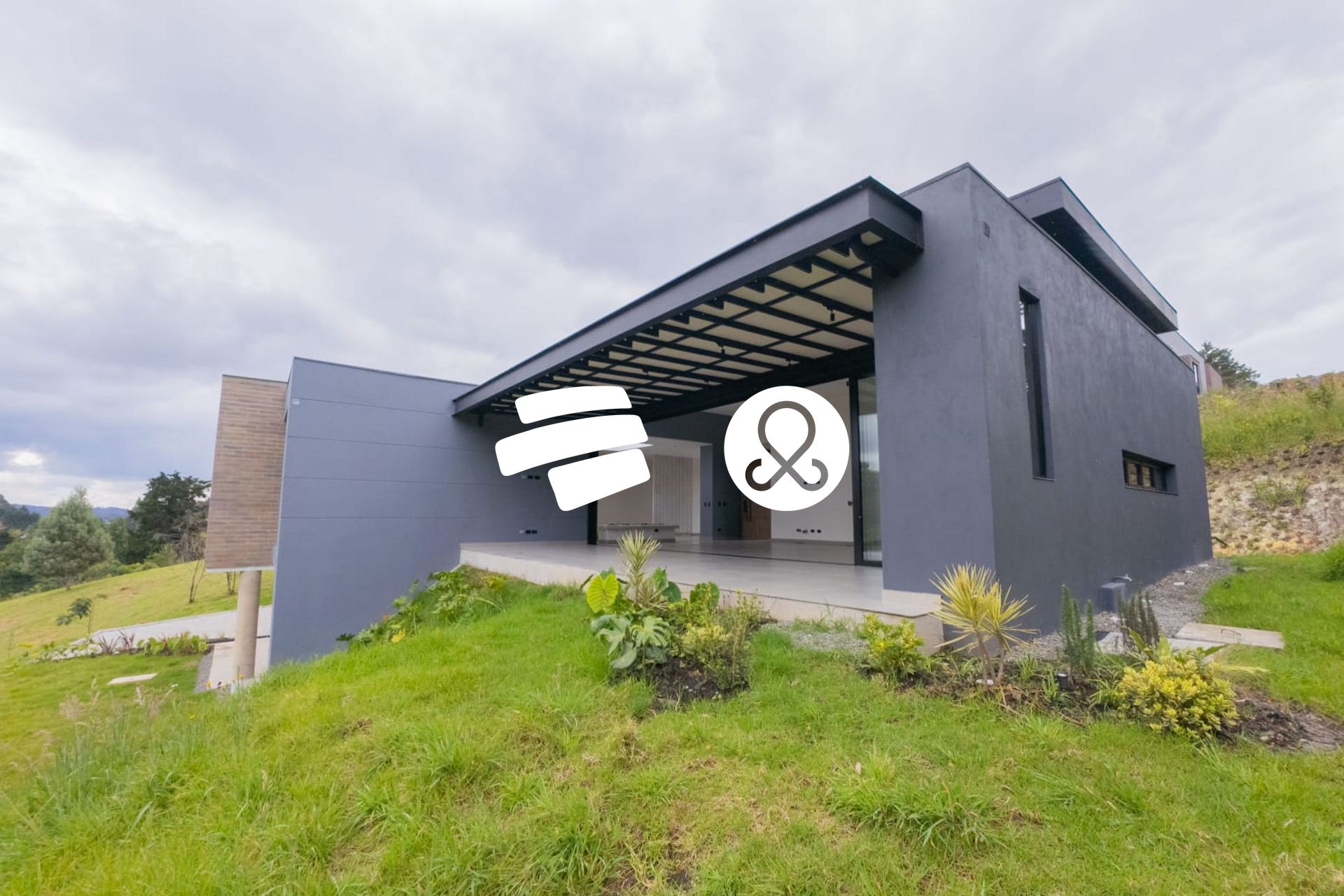 Casa en venta en Zona Centro, Envigado · foto 3 de 19