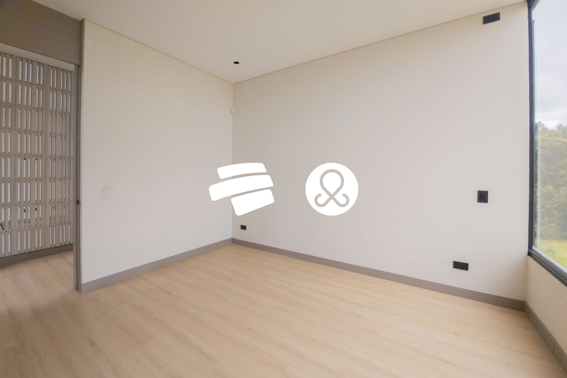 Casa en venta en Zona Centro, Envigado · foto 18 de 19