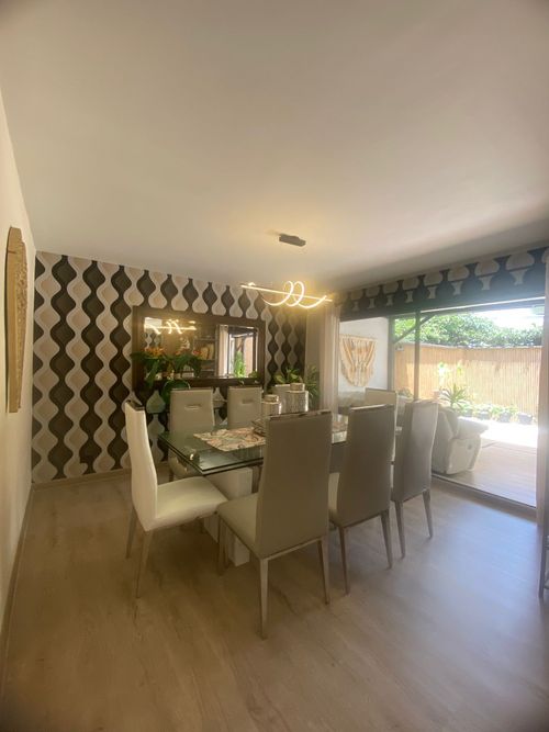 Casa de 5 alcobas en venta en El Poblado, Medellín, 250 m² · foto 2 de 24