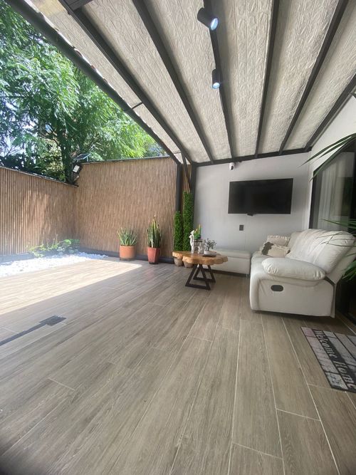 Casa de 5 alcobas en venta en El Poblado, Medellín, 250 m² · foto 5 de 24