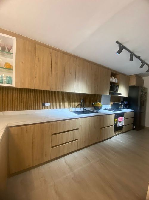 Casa de 5 alcobas en venta en El Poblado, Medellín, 250 m² · foto 11 de 24