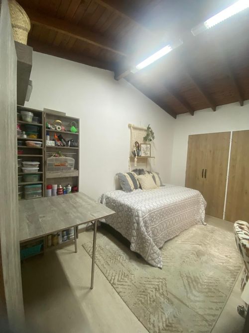 Casa de 5 alcobas en venta en El Poblado, Medellín, 250 m² · foto 15 de 24