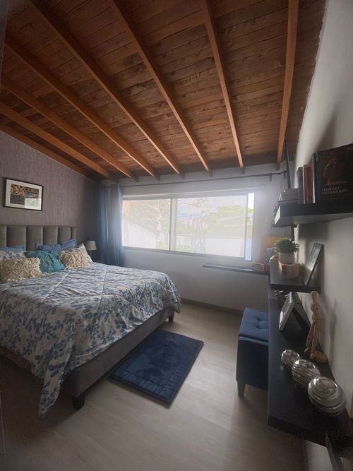 Casa de 5 alcobas en venta en El Poblado, Medellín, 250 m² · foto 16 de 24