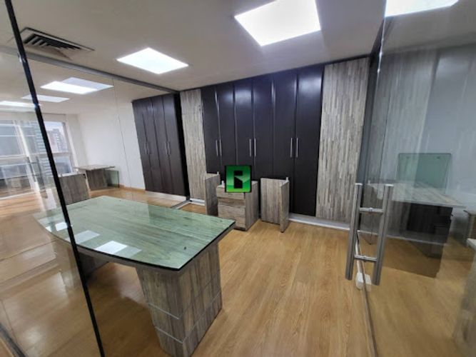 Oficina en arriendo en El Campestre, Medellín, 65 m² · foto 8 de 21