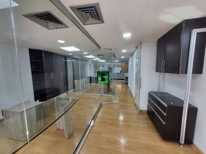 Oficina en arriendo en El Campestre, Medellín, 65 m² · foto 12 de 21