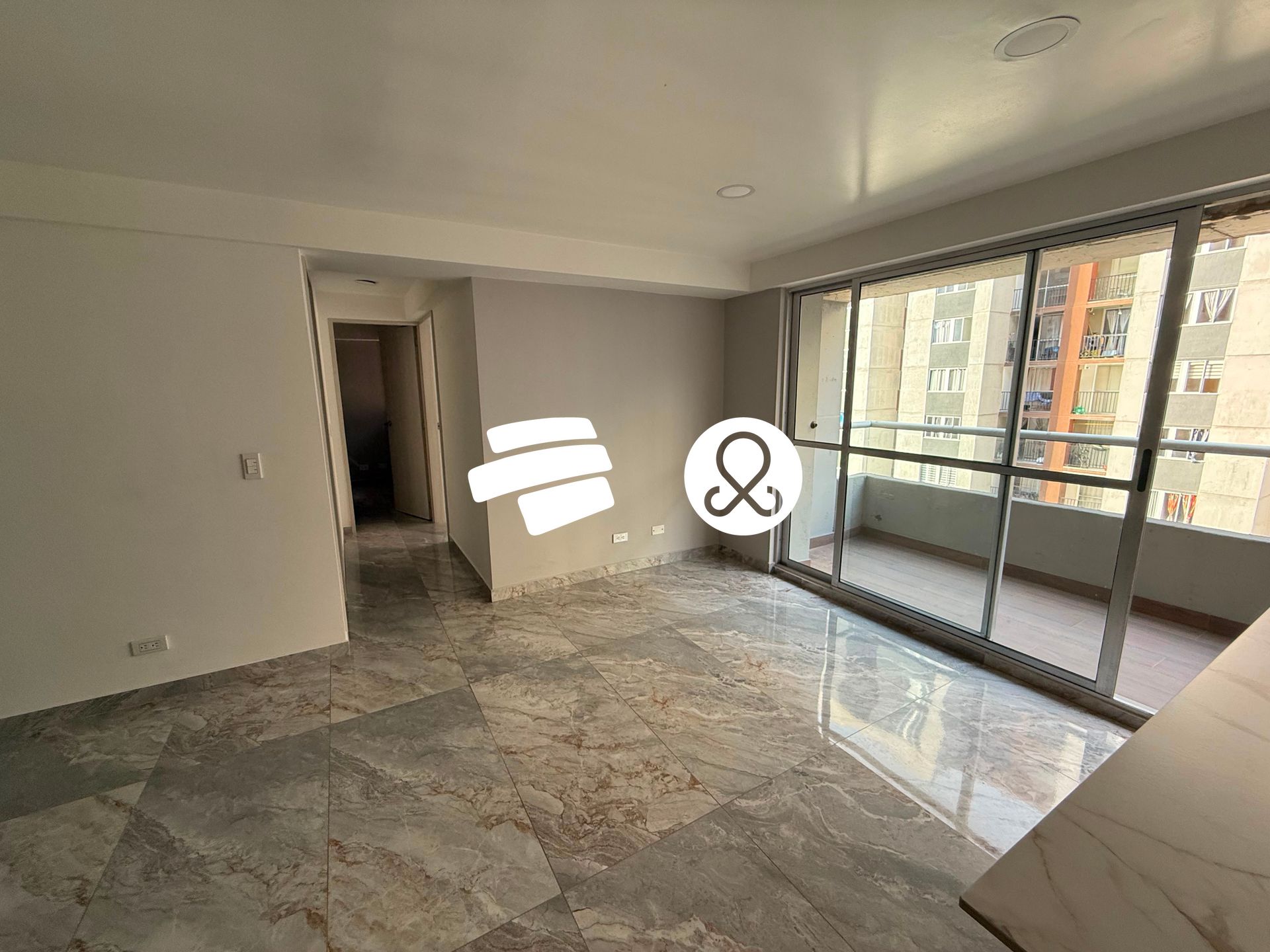 Apartamento en venta en La Esperanza, Marinilla · foto 4 de 13