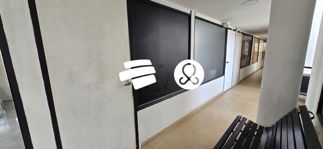 Local en venta en El Poblado, Medellín, 17 m² · foto 5 de 12