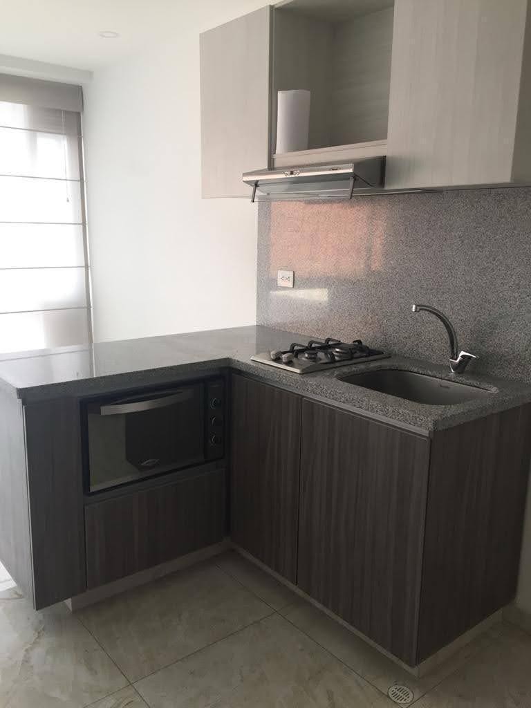 Apartamento en venta en Quinta Paredes, Bogotá · foto 4 de 6