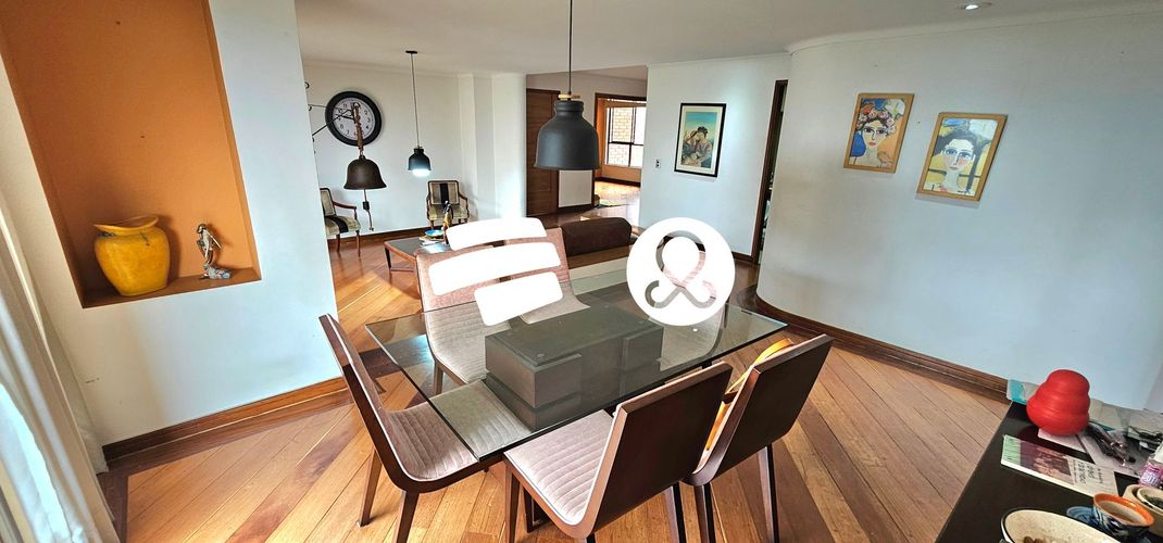 Apartamento en venta en El Poblado, Medellín · foto 4 de 18