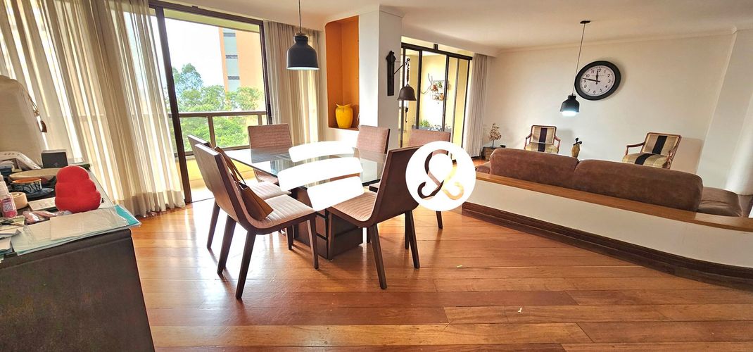 Apartamento en venta en El Poblado, Medellín · foto 5 de 18