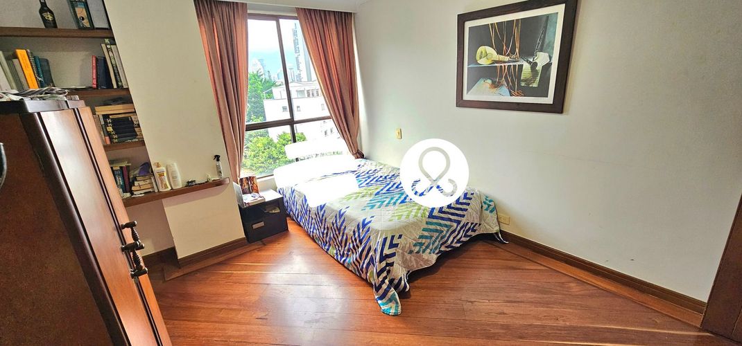 Apartamento en venta en El Poblado, Medellín · foto 10 de 18