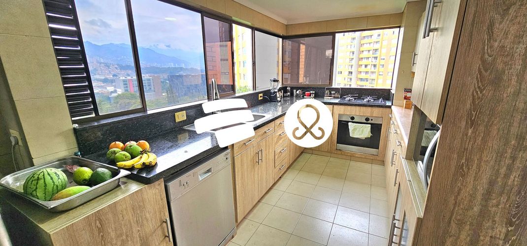 Apartamento en venta en El Poblado, Medellín · foto 14 de 18